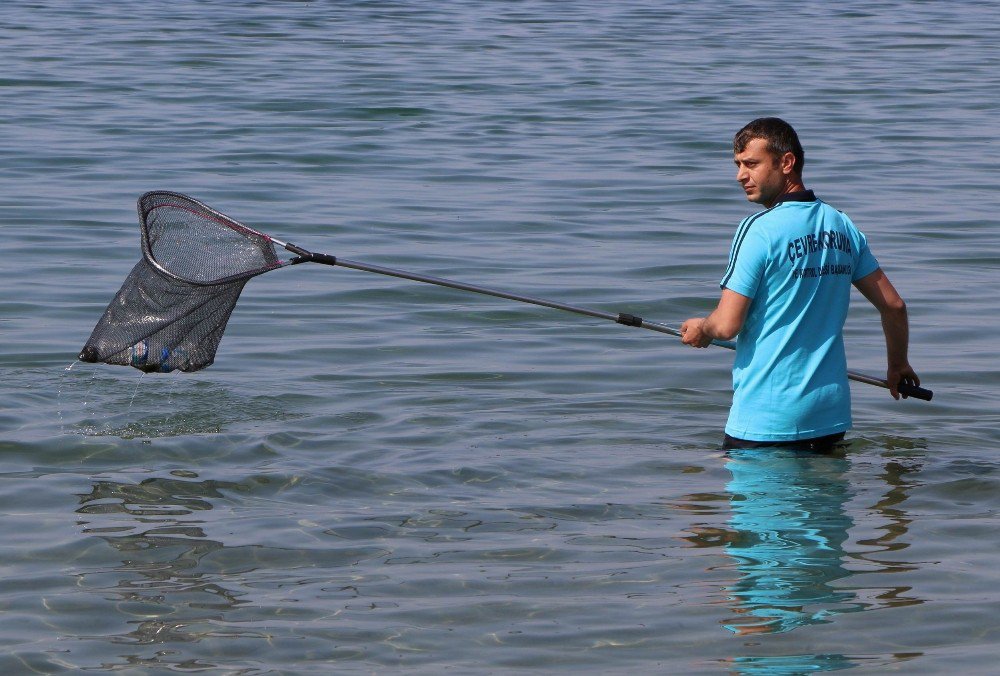 Balıkesir’de Sahiller Tatil Sezonuna Hazırlanıyor
