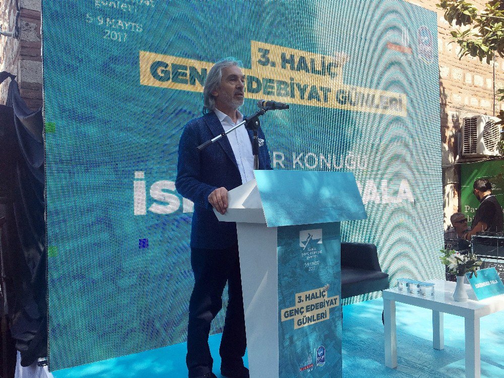 Yazar İskender Pala’dan Gençlere ’Beni Tarihe Gömün’ Öğüdü