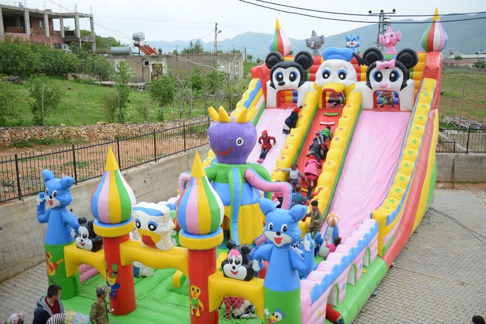 Eruhlu Çocukların Keyfine Diyecek Yok