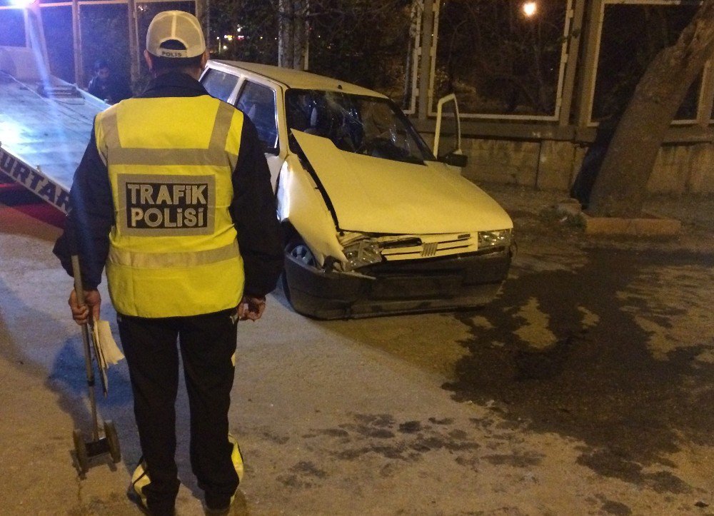 Elazığ’da Trafik Kazası: 5 Yaralı