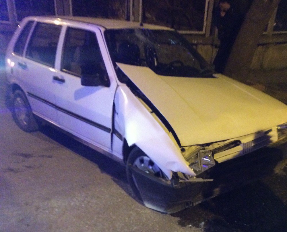 Elazığ’da Trafik Kazası: 5 Yaralı