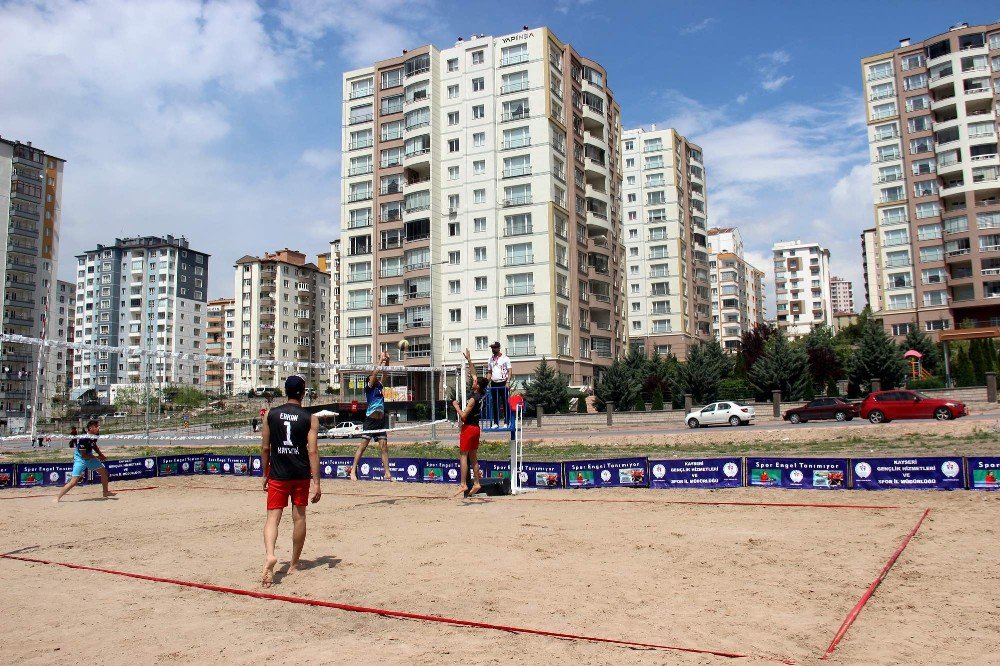 Okullar Arası Gençler Plaj Voleybolu İlk Kez Kayseri’de