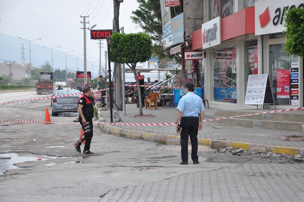 E-5’te Bırakılan Şüpheli Çanta Paniğe Neden Oldu