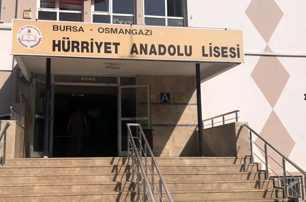 Lisede Dehşet Yaşatan Gencin Beyin Ölümü Gerçekleşti, Ailesi Organlarını Bağışladı