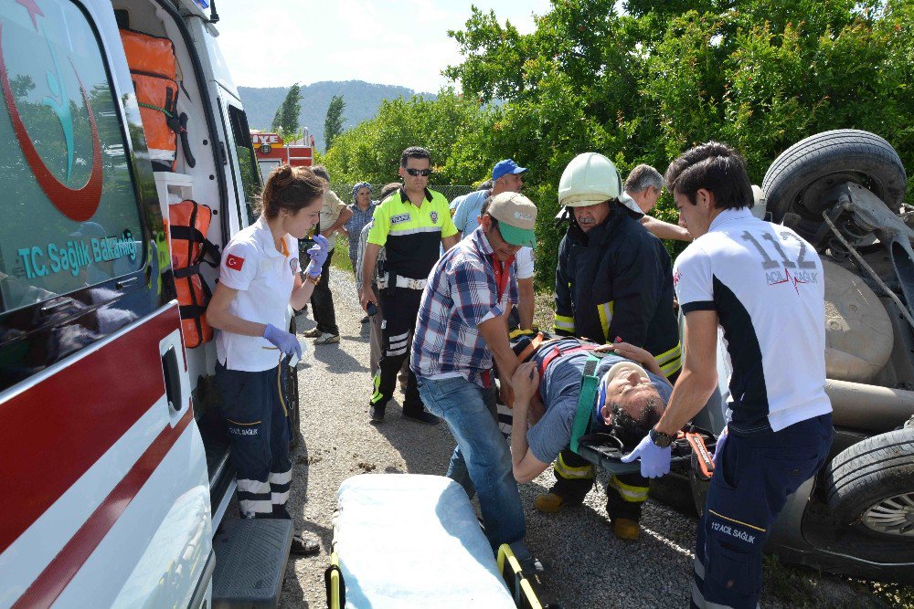 Ortaca’da Takla Atan Otomobilin Sürücüsü Yaralandı