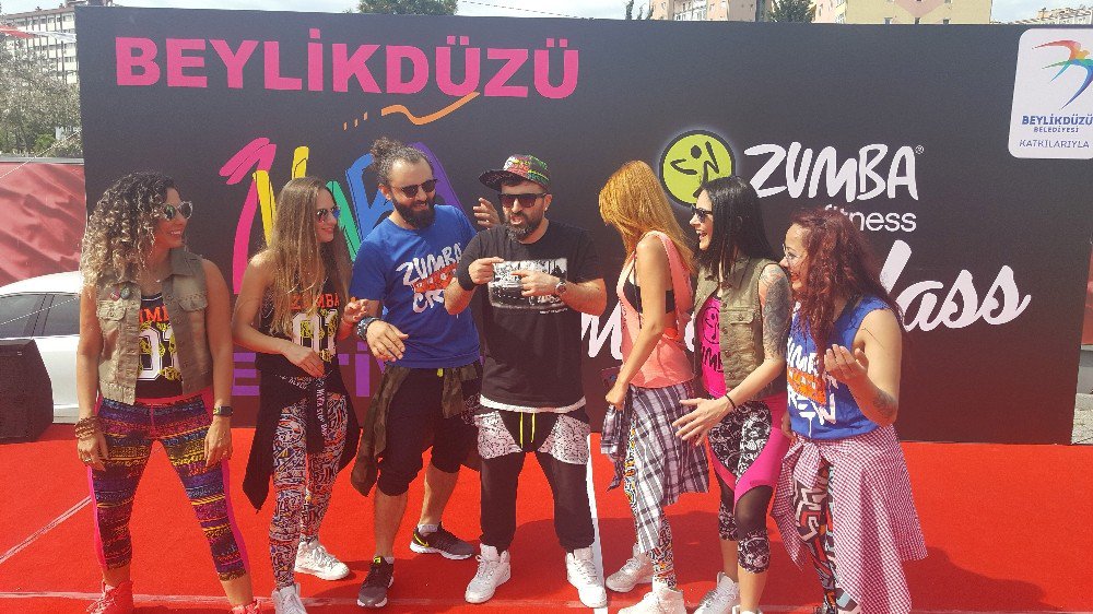 Beylikdüzü Zumba Festivali Başladı