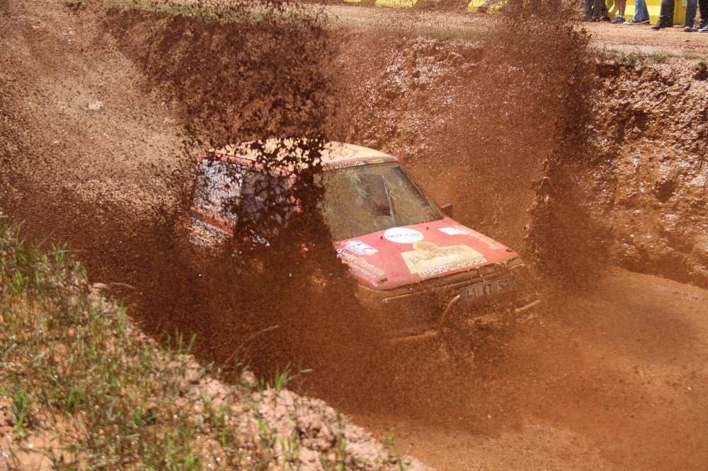 Denizli’de Off-road Rüzgarı