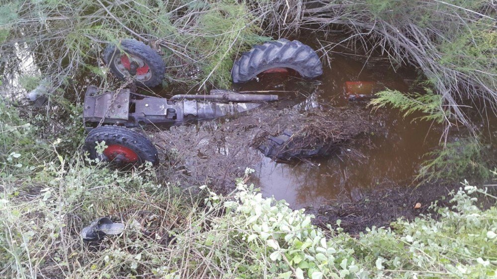 Muğla’da Traktör Sulama Kanalına Devrildi: 1 Ölü