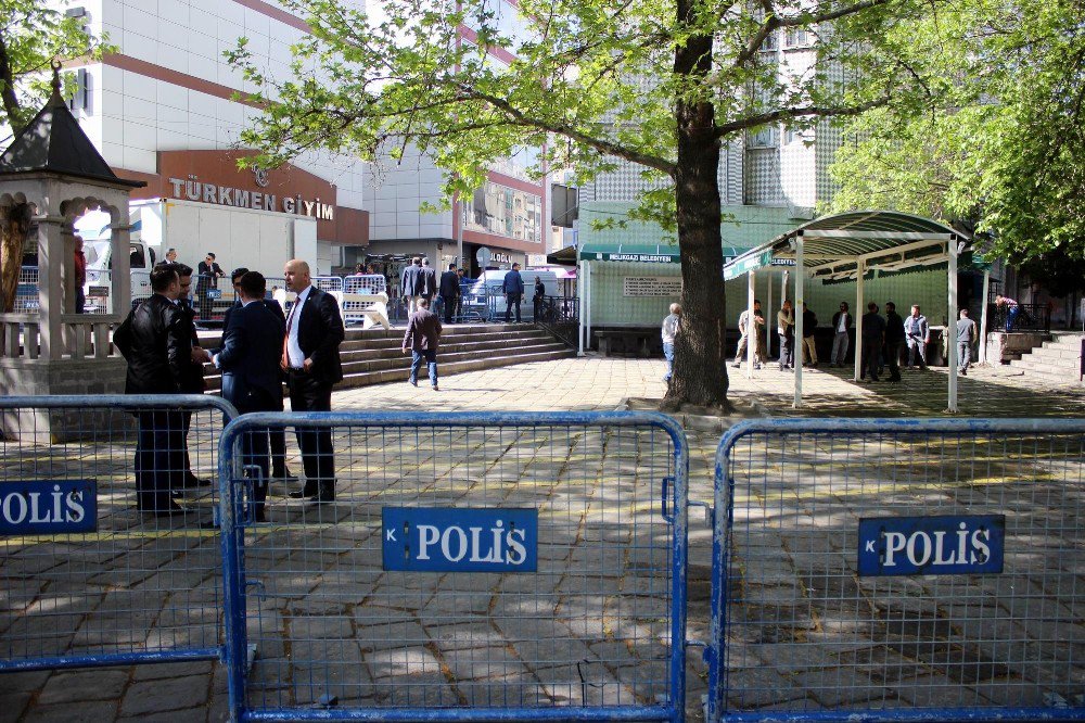 Abdullah Gül’ün Babasının Cenazesi İçin Yoğun Güvenlik Önlemi