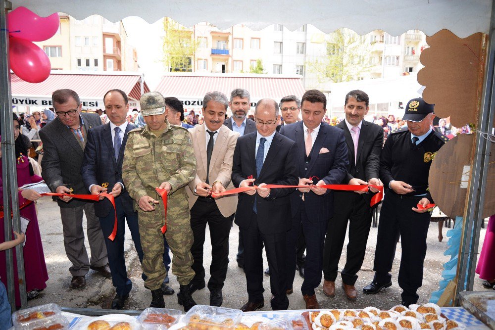 Bozüyük İlçe Müftülüğü Tarafından Düzenlenen Kermes Törenle Açıldı