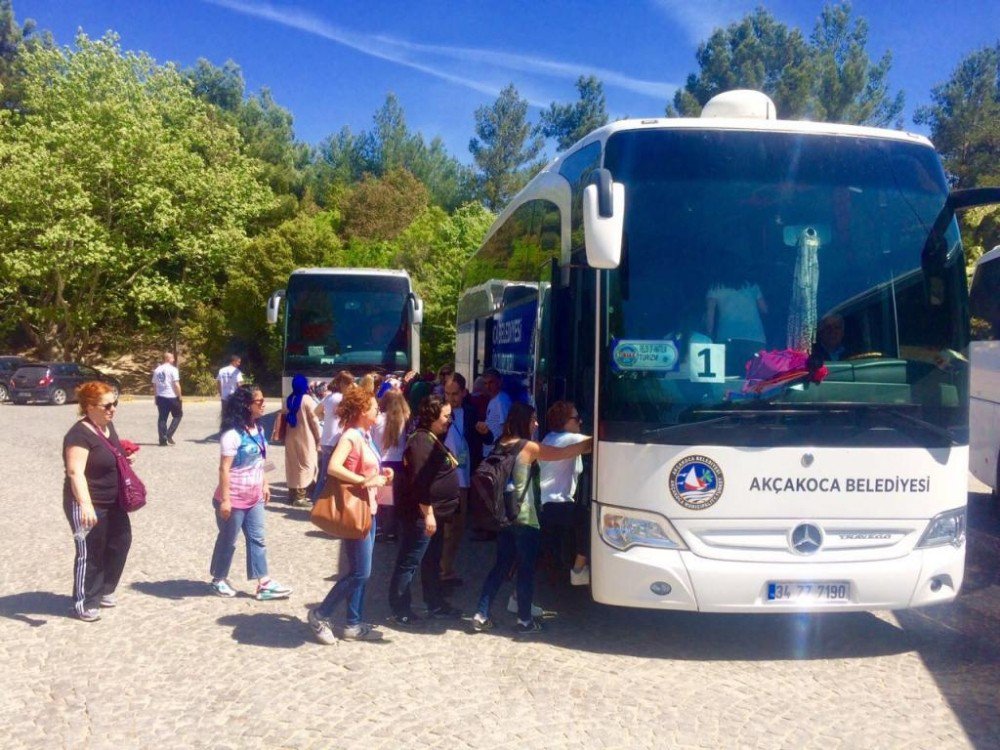 Akçakocalı Kadınlar Burse Ve Çanakkale’yi Gezdi