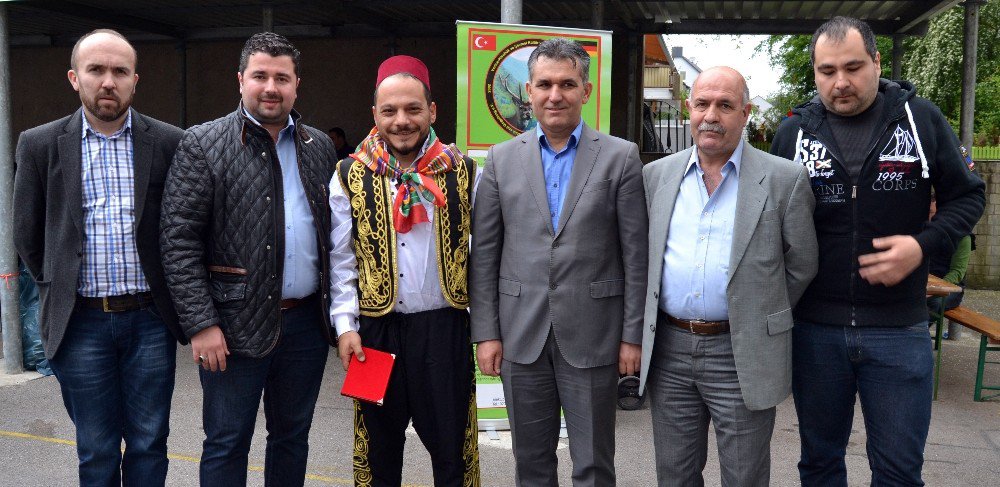 Almanya’daki 7. Göktepe Yaylası Şenlikleri Renkli Geçti