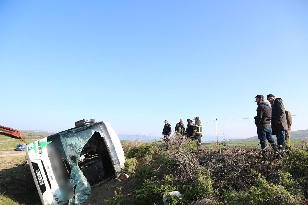 Çorum’daki Trafik Kazası: 1 Ölü, 38 Yaralı