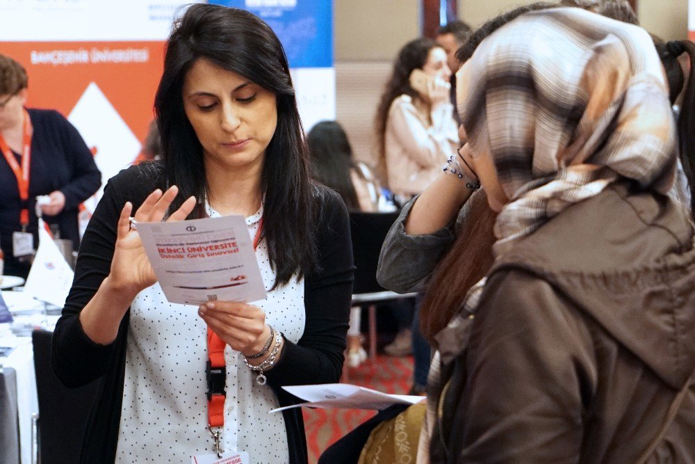 Anadolu Üniversitesi Açıköğretim Sistemi, Türk Üniversiteleri Fuarında İlgi Odağı Oldu