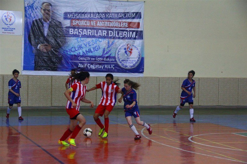 Futsal Gençler Yarı Final Müsabakaları Tamamlandı