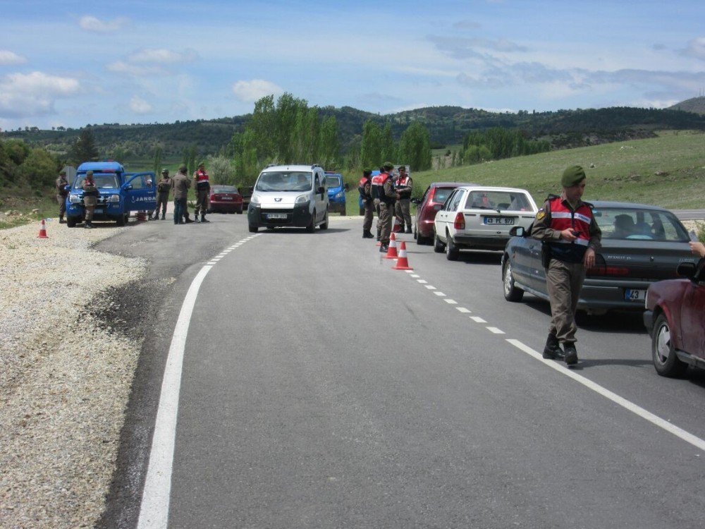 Jandarma Halkın Huzuru İçin Görev Başında