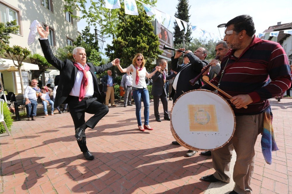 Nilüfer’de Hıdırellez Coşkusu