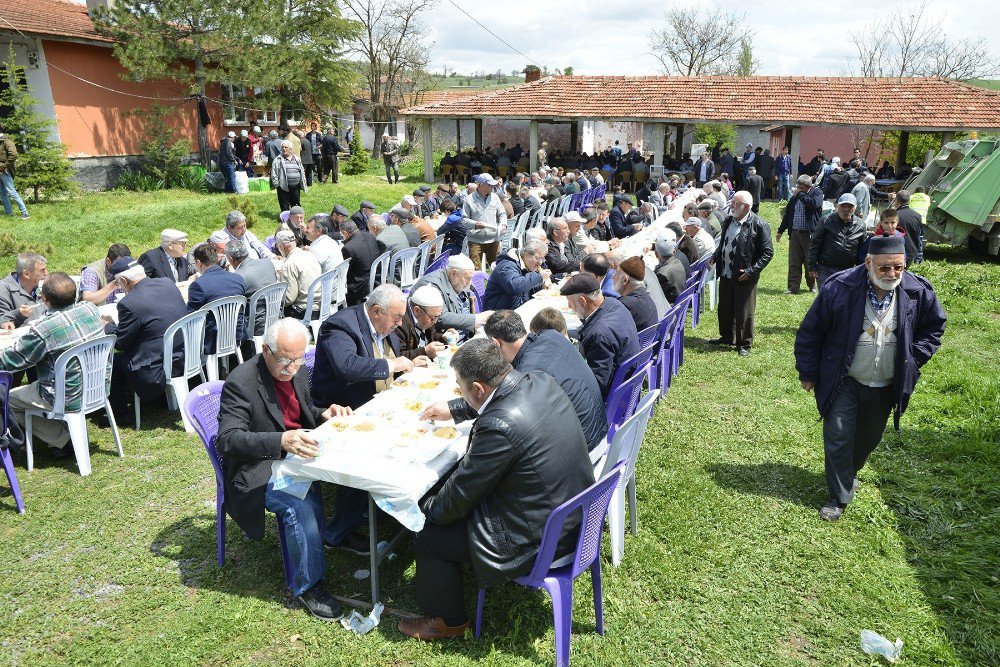 Başkan Ataç Yağmur Ve Şükür Dualarına Katıldı