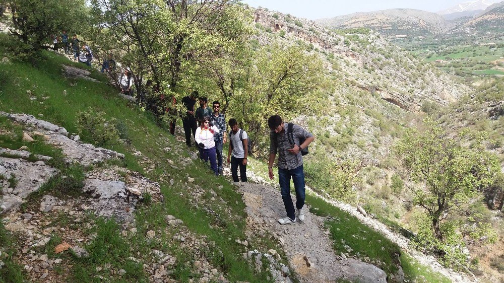 Üniversite Öğrencileri Doğa Gezisi Yaptı