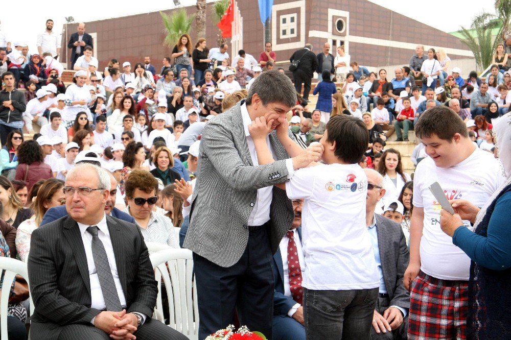 Antalya’da Özel Çocuklar İçin Özel Festival