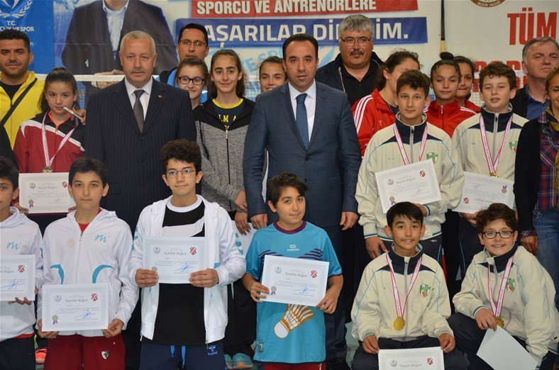 Bilecik’in Ev Sahipliği Yaptığı Badminton Yıldızlar Grup Müsabakaları Sona Erdi