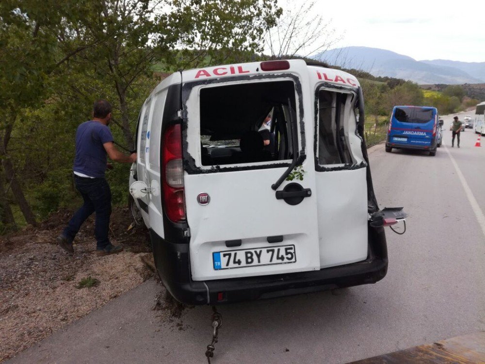 Karabük’te Trafik Kazası: 2 Yaralı