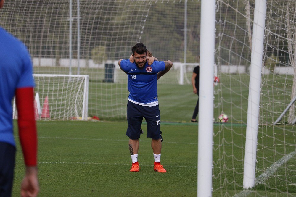 Antalyaspor’da Fenerbahçe Maçının Hazırlıkları Sürüyor