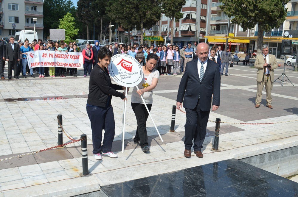 Kula’da Engelliler Haftası Kutlamaları