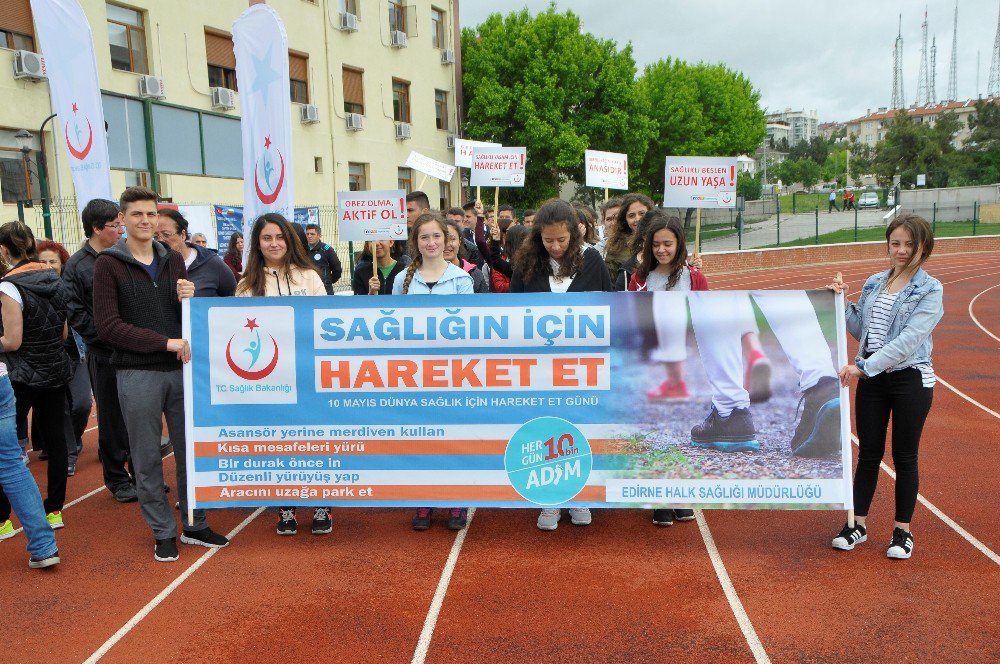 Edirne’de Obeziteye Dikkat Çekmek İçin Öğrenciler Yürüdü