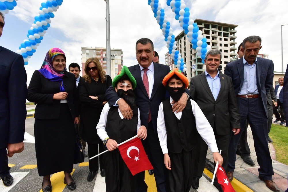 Battalgazi Belediyesi Trafik Haftasını Kutladı