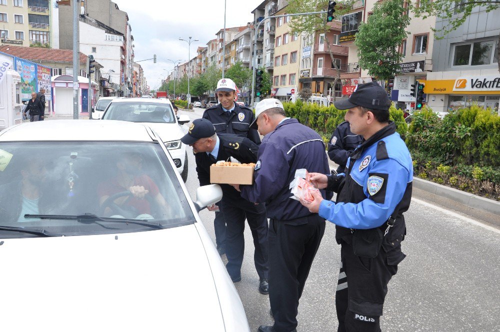 Bozüyük’te Trafik Haftasında Sürücüler Unutulmadı