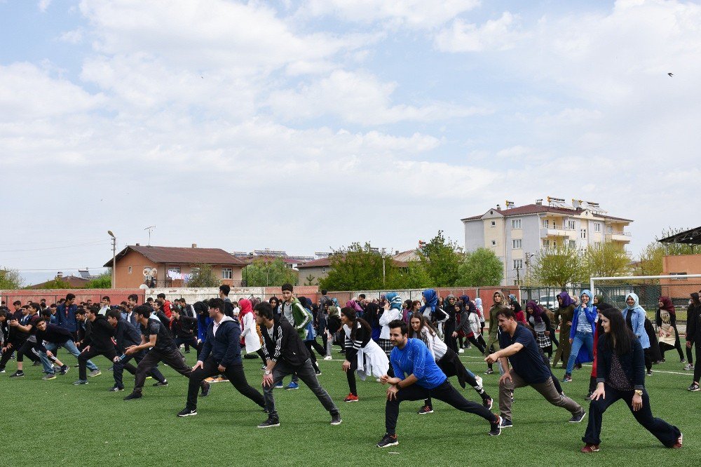 Öğrenciler Sağlık İçin Hareket Etti