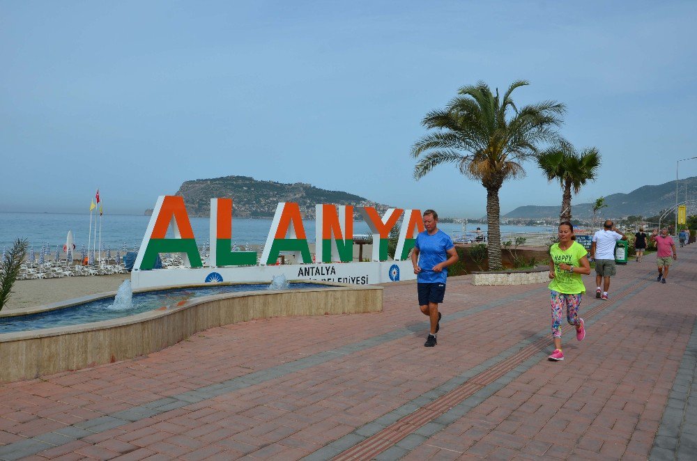 Büyükşehir’den Alanya’ya 250 Bin Çiçek