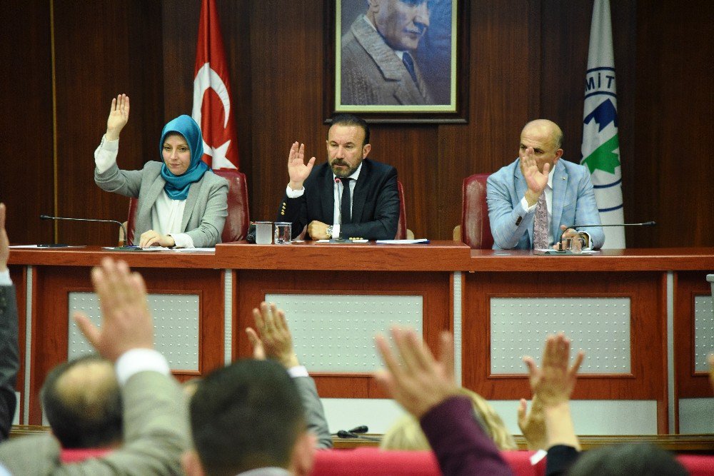 İzmit Belediyesi Meclis Toplantısı 2. Oturumu Gerçekleşti