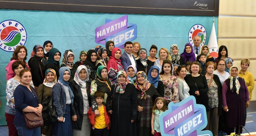 Başkan Tütüncü’ye Kadınlardan Destek