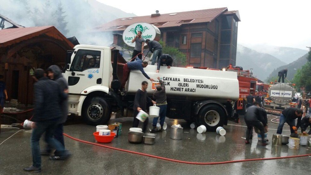 Uzungöl’deki Yangın Kontrol Altına Alındı