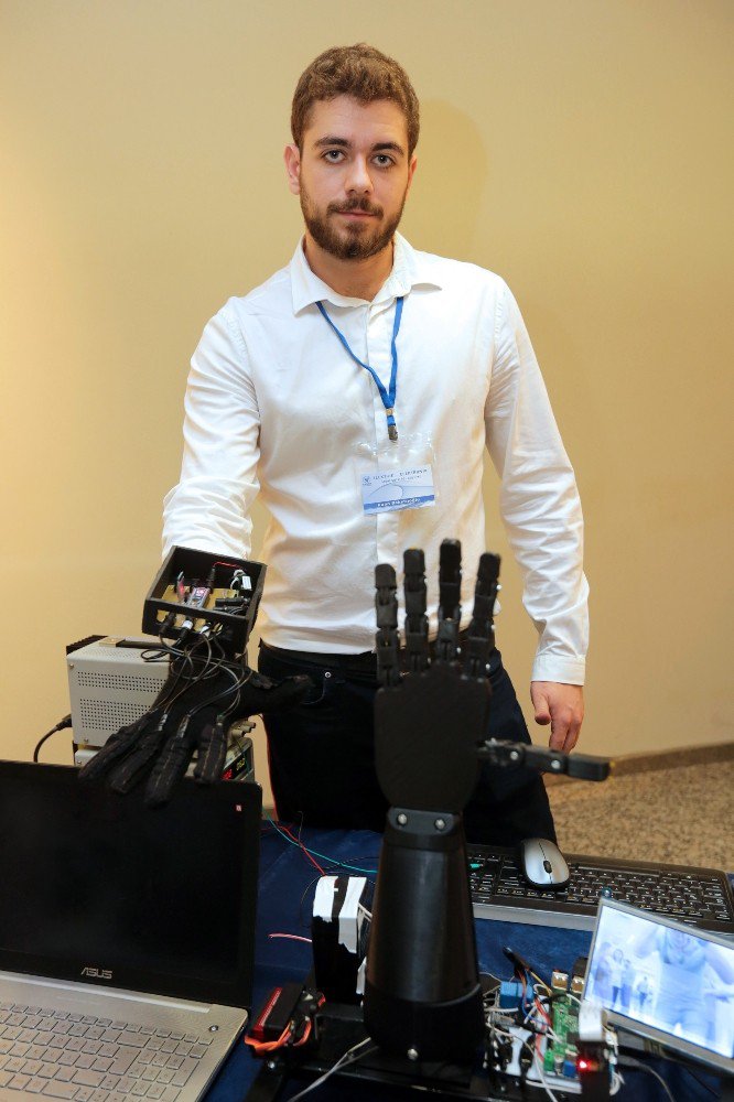 Üniversiteliler Bomba İmha Eden Robot Tasarladı