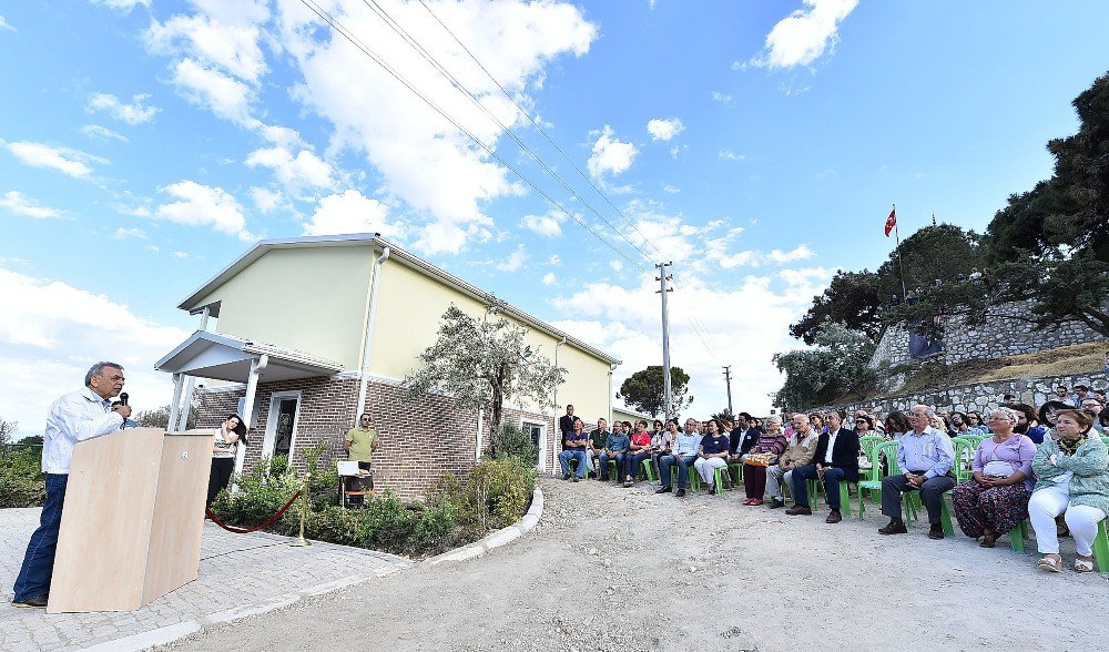 Büyükşehir’den Karaburun’a Zeytin Okulu