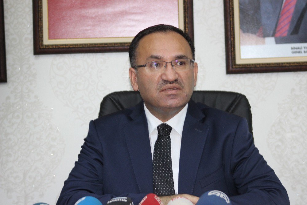 Bakan Bozdağ: "Başsavcı 15 Temmuz Darbe Girişimine Hukuki Darbe Vurdu"