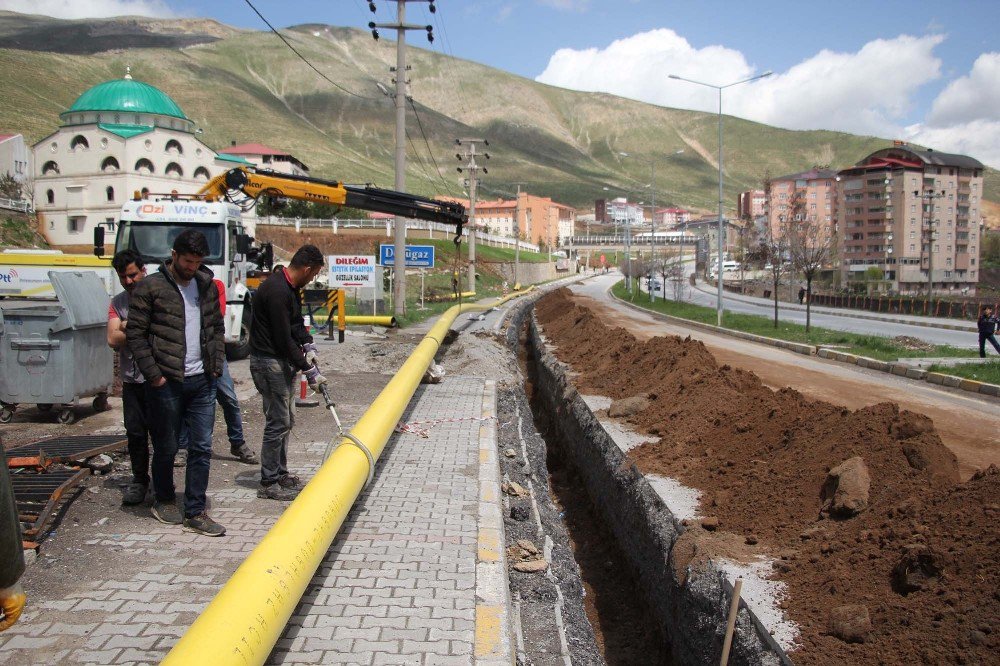 Bitlis’te Doğalgaz Çalışmaları Devam Ediyor