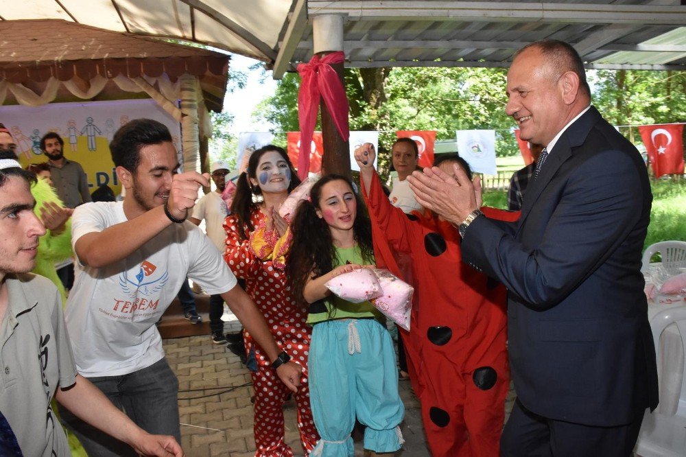 Başkan Keleş Özel Çocuklarla Bir Araya Geldi