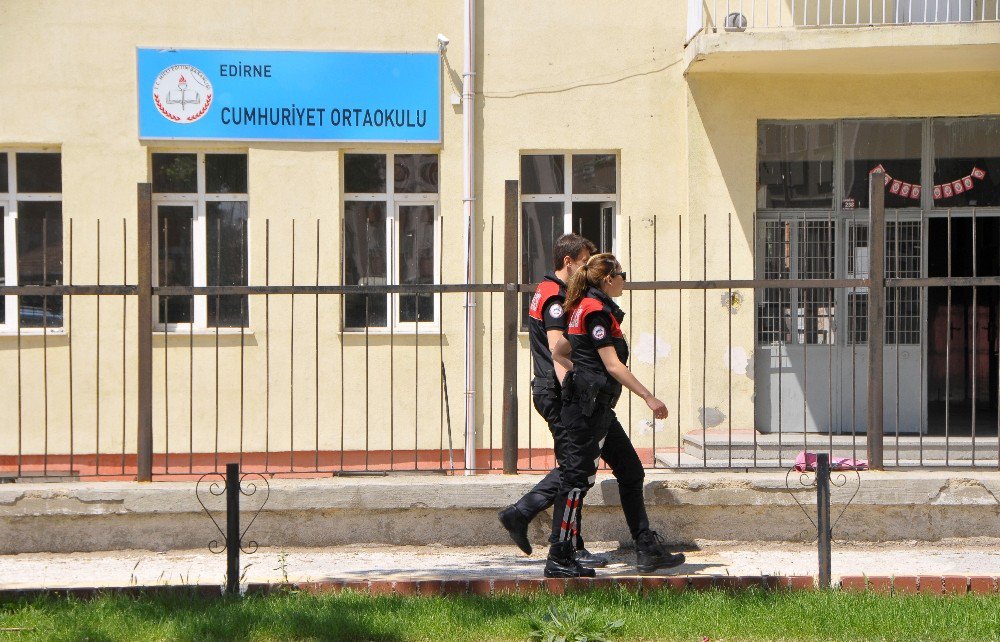 Edirne’de Okul Çevrelerine Sıkı Denetim