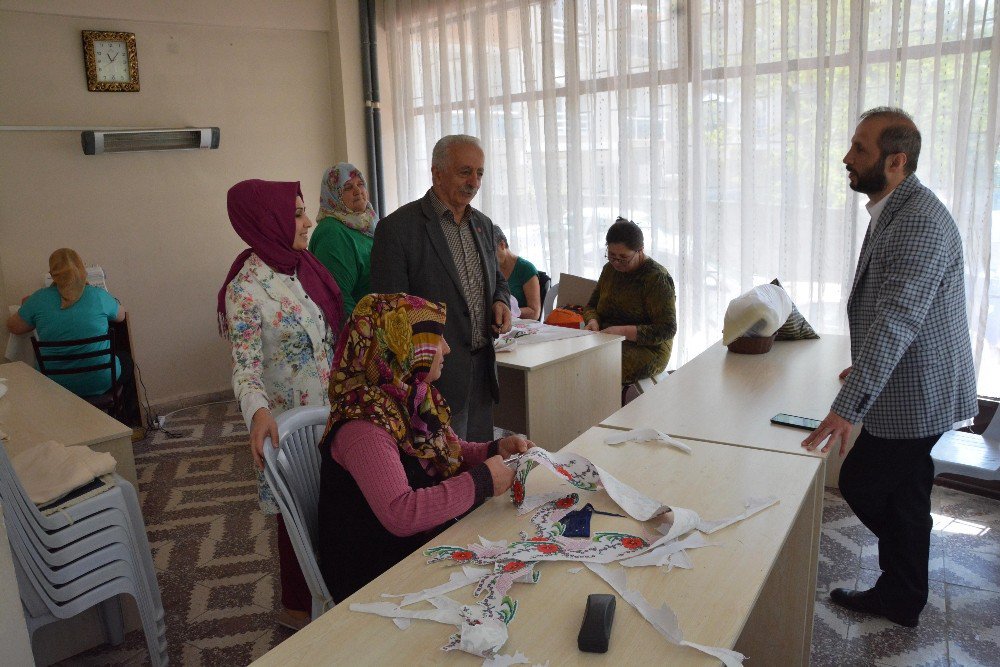 İzmit’te Mahalle İnceleme Gezileri Sürüyor