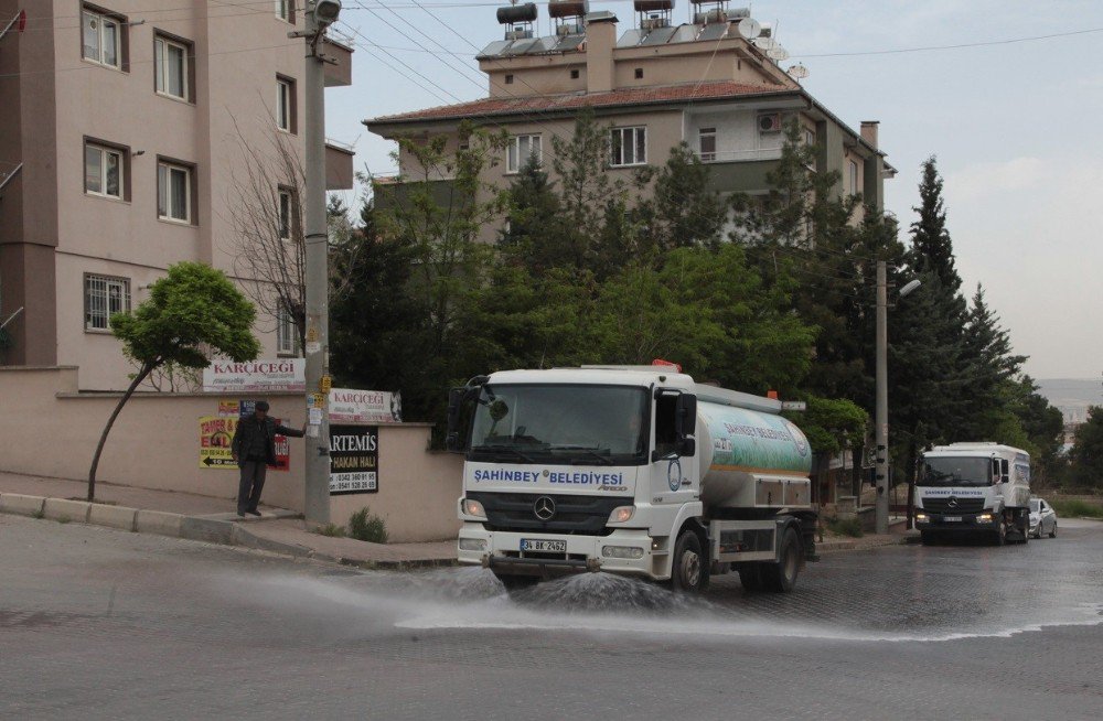 Şahinbey Belediyesinden Bahar Temizliği