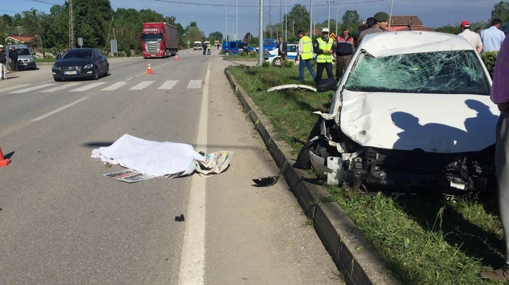 Samsun’da Otomobilin Çarptığı Bisikletli Hayatını Kaybetti