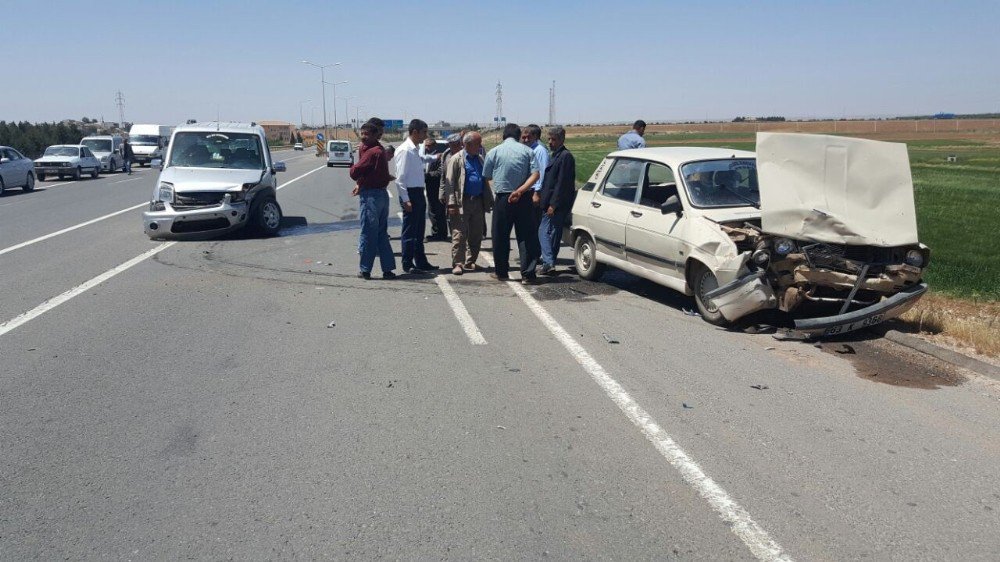 Şanlıurfa’da Trafik Kazası: 2 Yaralı