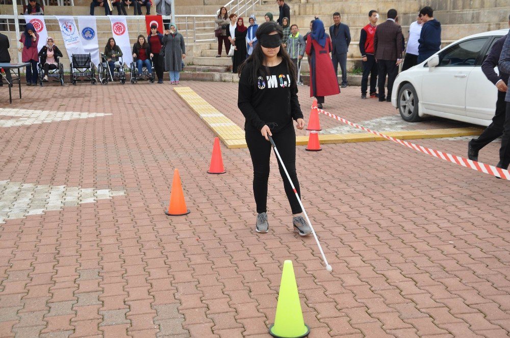 Sivas’ta Engelliler Haftası Kutlandı