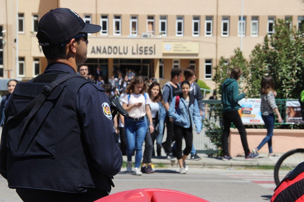 "Güvenli Okullar" Projesi