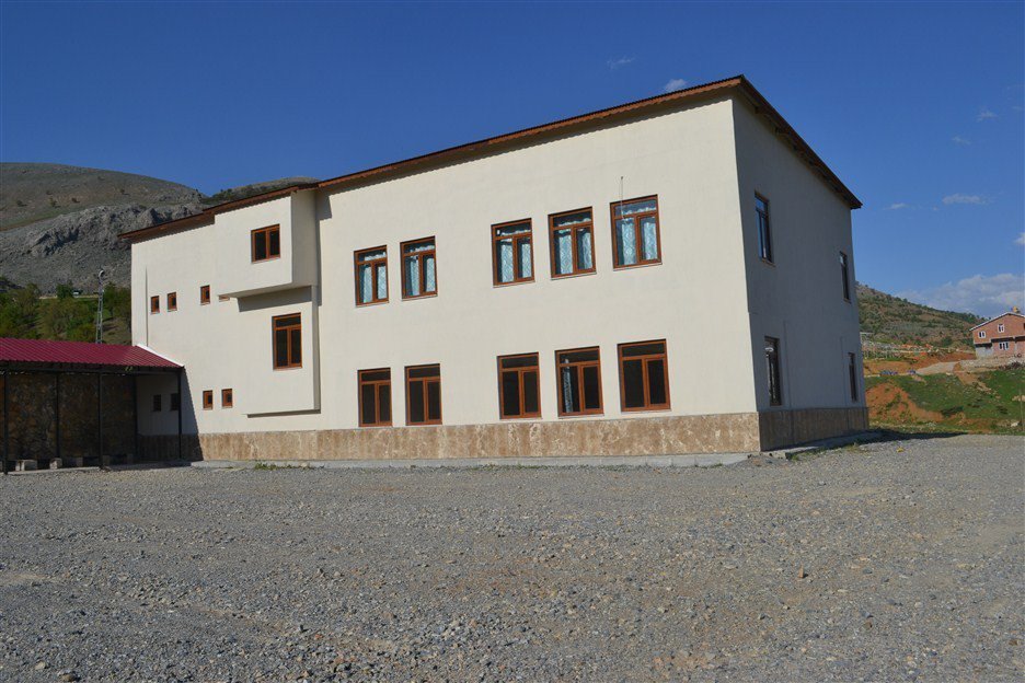 Çelikhan Pınarbaşı Beldesine Cemevi Yapıldı