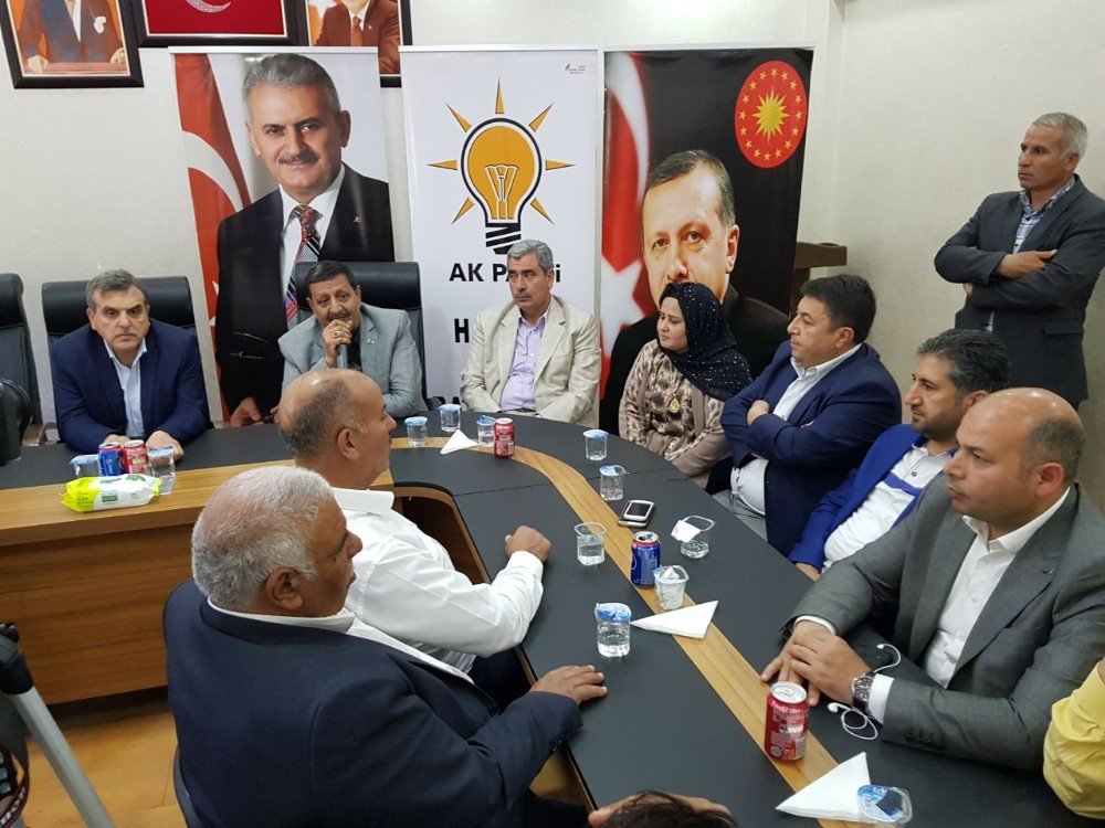 Ak Parti Harran İlçe Yürütme Kurulu Toplandı